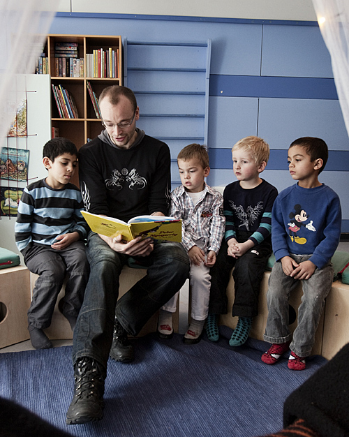 Børnehavebibliotek. Foto Bjarke Ørsted